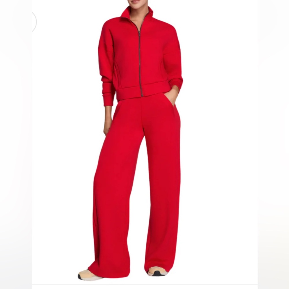 Spanx AIRESSENTIALS WIDE LEG TRACK RED PANT